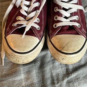 Burgundy high top converse